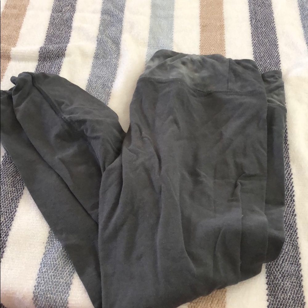 Yoga capris leggings